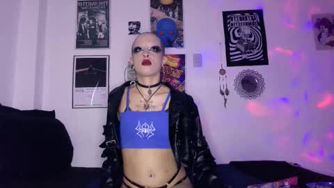    online show from November 15, 2:13 am