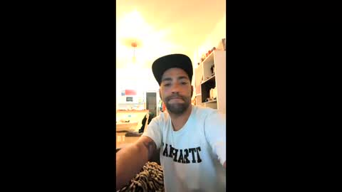 pmgaitan1986 online show from April 19, 2:12 am