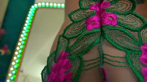 poison_milf_ online show from April 3, 4:08 am