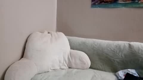 Poison Ivy online show from February 27, 12:25 am