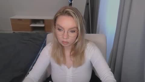 PolinaJones online show from November 17, 7:22 am