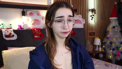 Polly online show from December 21, 8:21 am