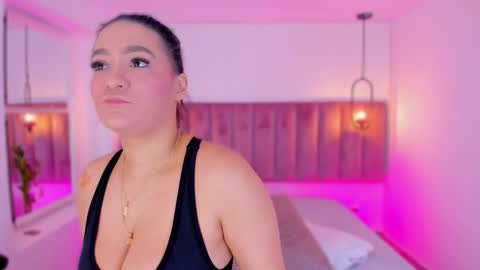 POLLY online show from March 3, 10:11 am