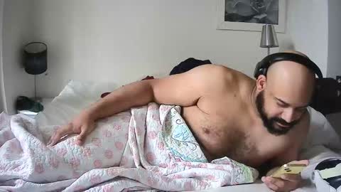 popfizzt online show from October 27, 1:44 pm