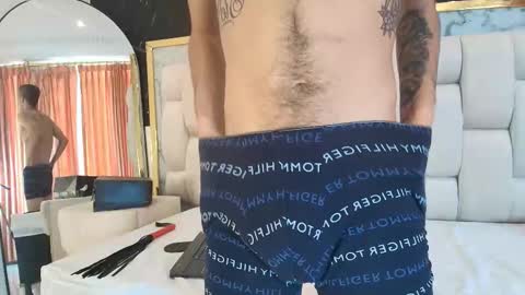 popopeye_ online show from September 14, 7:48 pm