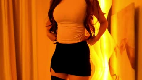 April online show from May 10, 6:25 pm
