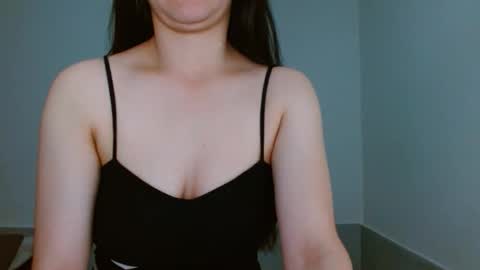 porcelainlux online show from November 5, 8:33 pm