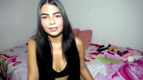NICKKYMARTIN online show from May 15, 4:32 am