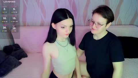 Ana and Tati online show from February 24, 2:04 pm