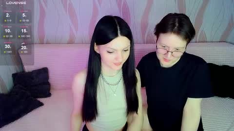 Ana and Tati online show from February 24, 7:30 pm