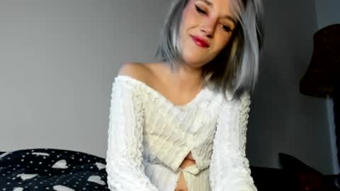 positivevibess online show from December 6, 4:22 pm