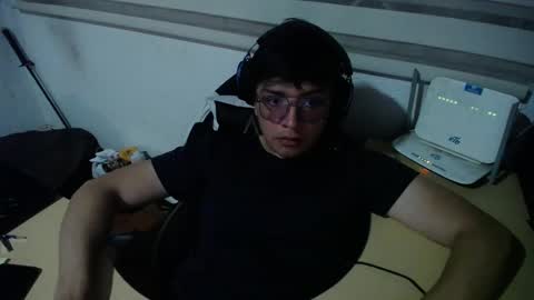 powerfulzeus2 online show from January 15, 2:09 am