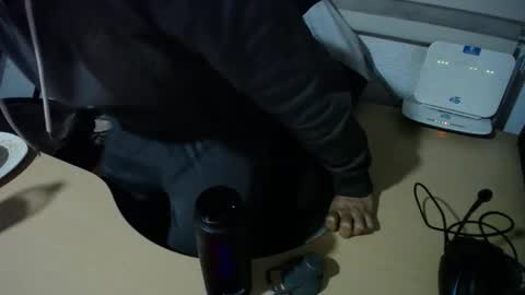 powerfulzeus2 online show from October 31, 2:01 am