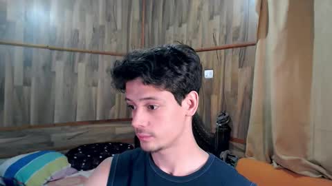 chris independent  online show from March 9, 2:05 am