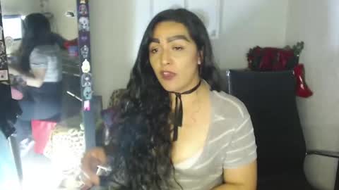 Snapshot of ppepittaaredd chatting on January 12, 10:34 am maryana online show from January 12, 10:34 am