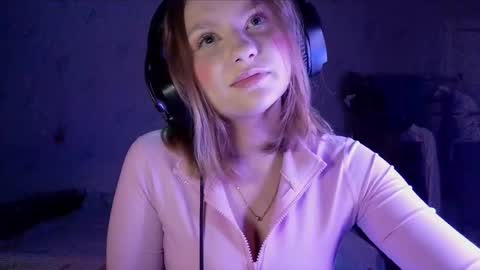 pr_in_cess_ online show from September 17, 8:34 pm