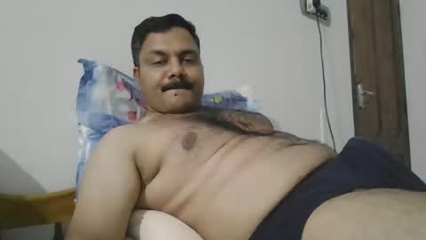 pradeep99107849 online show from March 25, 6:36 pm