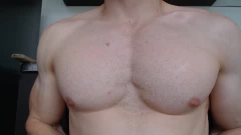 JUAN online show from October 2, 7:45 pm