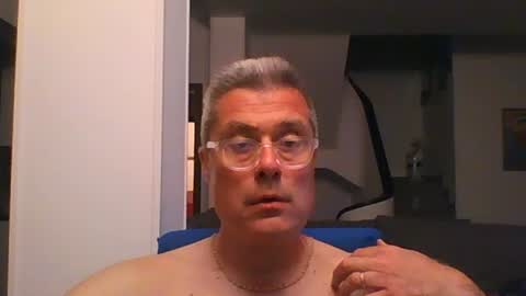 prendimisubito online show from May 31, 10:22 pm