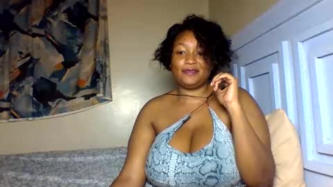 Prettie diva online show from May 14, 11:36 pm