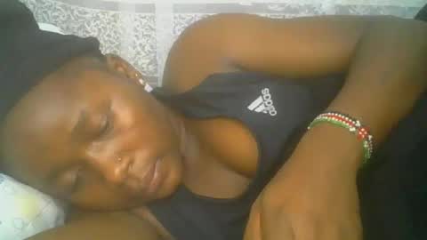 abella online show from October 27, 10:43 pm