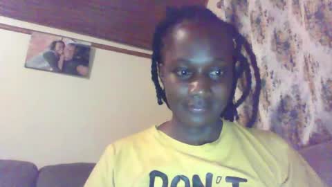 Karol online show from April 8, 6:33 pm