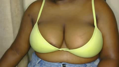 chichi online show from July 21, 2:19 pm
