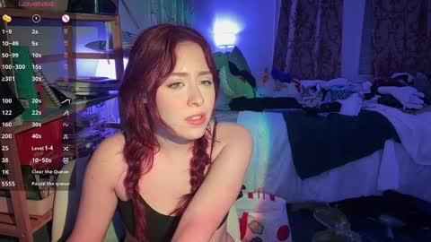 Sophie  online show from February 12, 12:48 am
