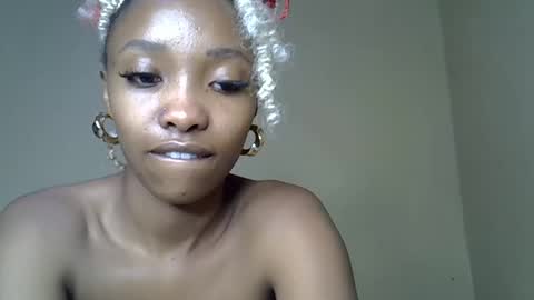 Jaz online show from November 4, 12:39 pm