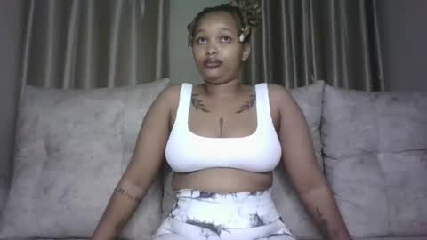 Tracy online show from December 16, 9:10 pm