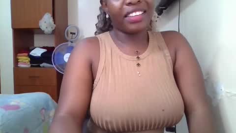 pretty_shila online show from May 17, 12:47 pm