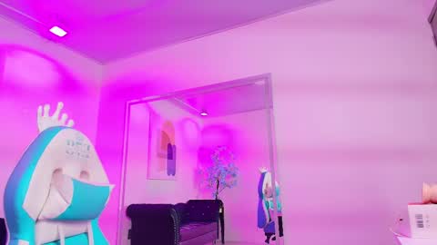 pretty_sweeeet online show from February 20, 5:41 pm