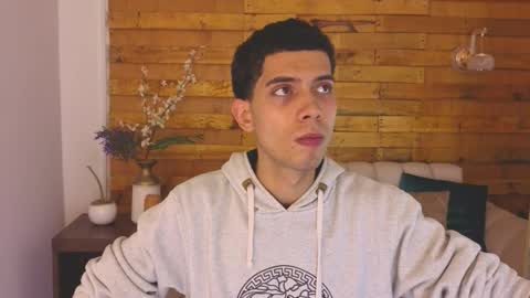 Camilo online show from December 18, 3:13 am