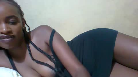 prettycarl_2 online show from January 25, 1:10 am