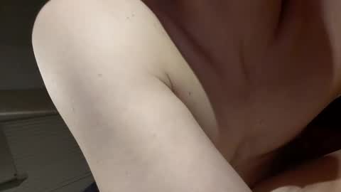 prettycock1981 online show from May 24, 10:00 am