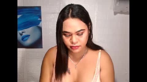 Snapshot of prettydiannara chatting on February 2, 12:19 am prettydiannara online show from February 2, 12:19 am