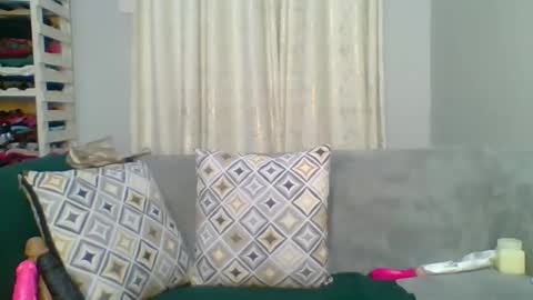 PrettyEla online show from January 12, 1:34 am