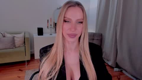 Snapshot of prettyk1ller chatting on January 14, 3:43 am Eva online show from January 14, 3:43 am