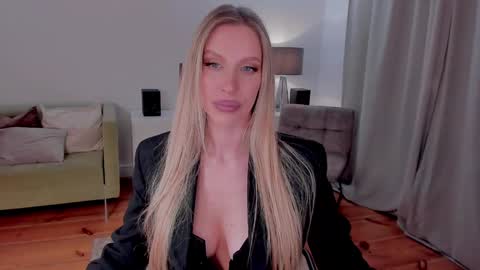 Snapshot of prettyk1ller chatting on January 6, 1:20 am Eva online show from January 6, 1:20 am