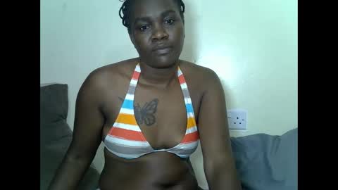 Snapshot of prettyliz30 chatting on September 8, 5:45 pm LILIAN online show from September 8, 5:45 pm