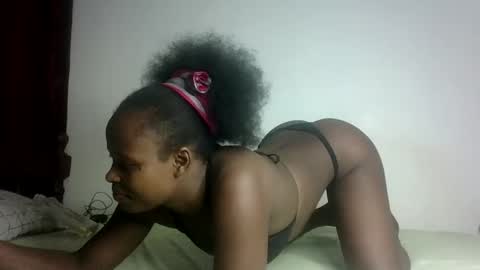 Melly online show from February 26, 9:09 pm