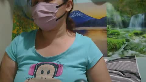 Nhing online show from October 12, 3:37 pm