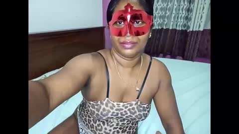 Prettypriya online show from March 17, 11:54 pm