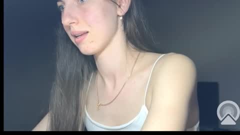 prettyyy_angel online show from September 22, 6:34 pm