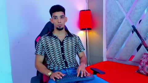 prince_arthur77 online show from March 31, 1:22 pm