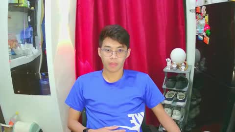 prince_harrison online show from October 11, 5:49 pm