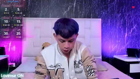 Prince  online show from November 7, 9:06 pm