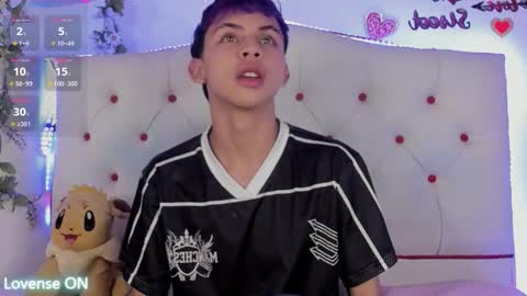 Prince  online show from October 10, 3:18 pm