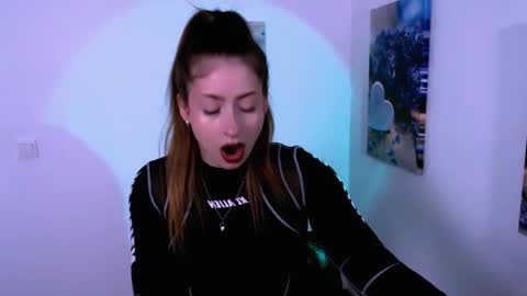 lilit online show from October 2, 11:09 am