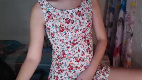 margux online show from February 22, 3:23 am